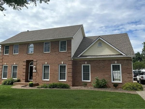1535 Chenoweth Circle, Bowling Green, KY 42104