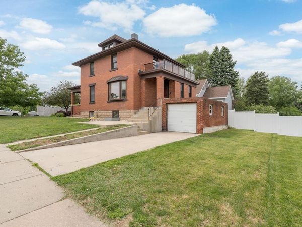 700 N State Street, New Ulm, MN 56073