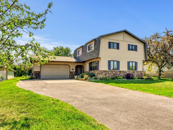 1315 Loring Avenue , Detroit Lakes, MN 56501