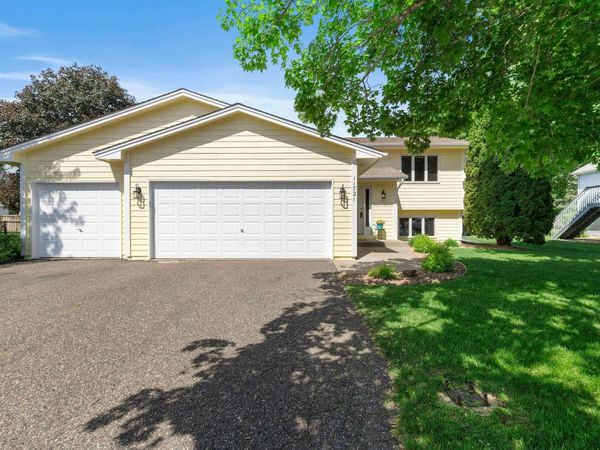 11721 Colorado Avenue N, Champlin, MN 55316