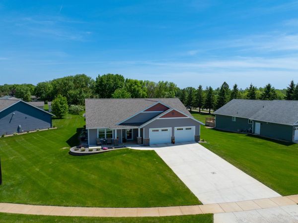 614 Dewberry Lane , Alexandria, MN 56308