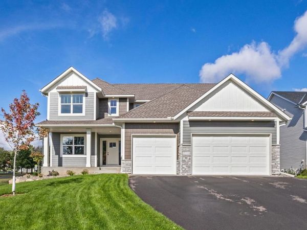 4986 Dodd Road , Eagan, MN 55123