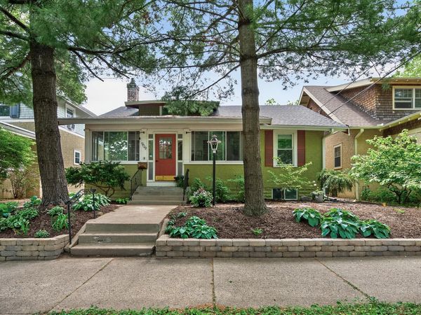 909 W 44th Street, Minneapolis, MN 55409