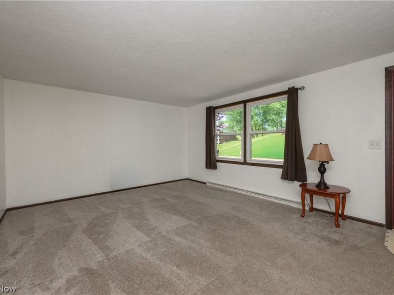 1310 Nottingham Square NE, Bolivar, OH 44612 Photo 14