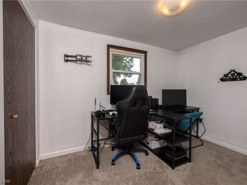 1310 Nottingham Square NE, Bolivar, OH 44612 Photo 24