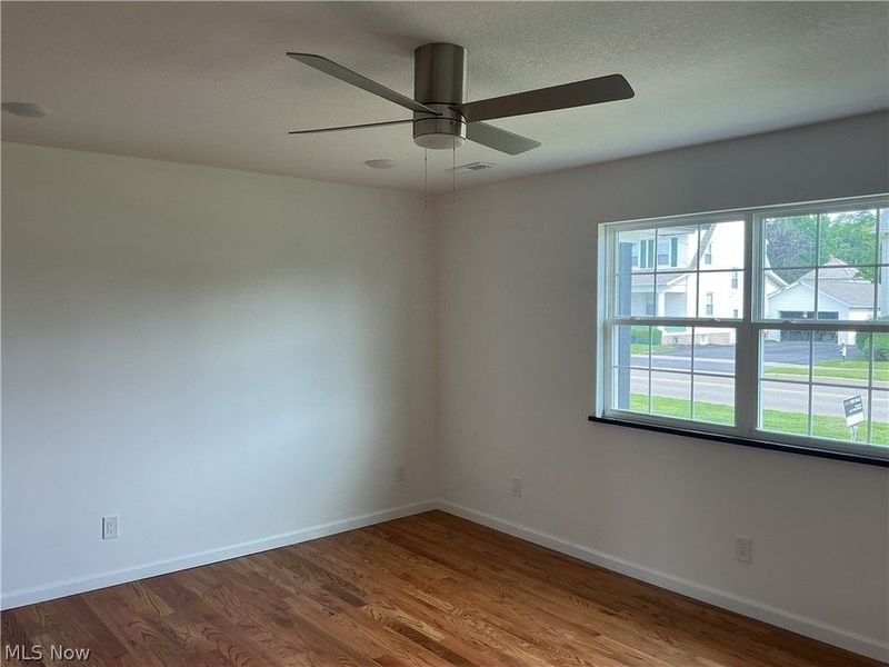 165 W 3rd Street , Frazeysburg, OH 43822 Photo 10
