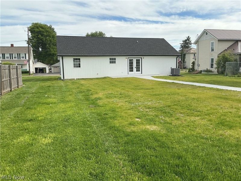 165 W 3rd Street , Frazeysburg, OH 43822 Photo 21