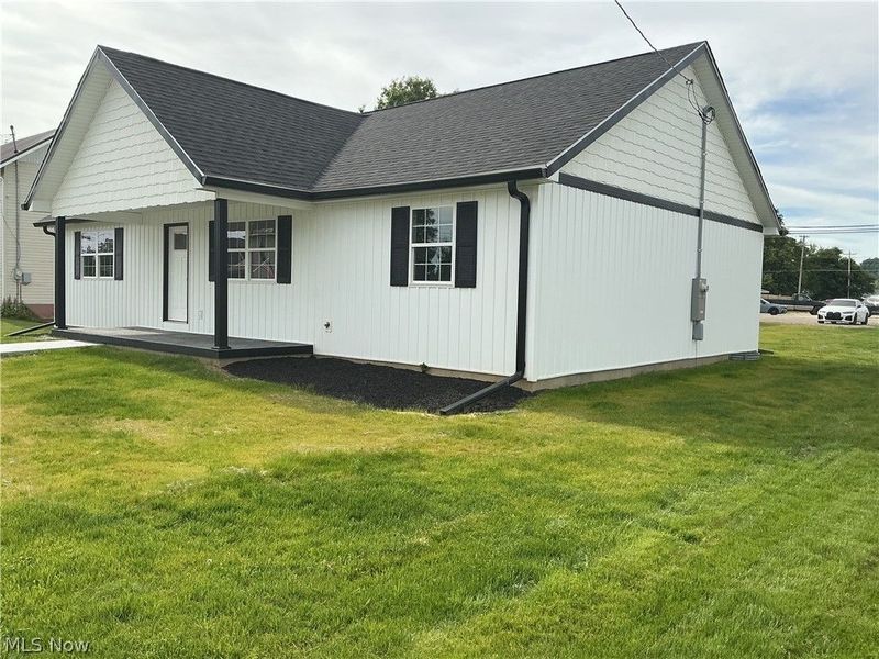 165 W 3rd Street , Frazeysburg, OH 43822 Photo 3
