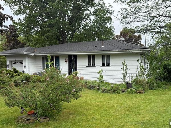 160 Hayes Avenue, CLARK, NJ 07066
