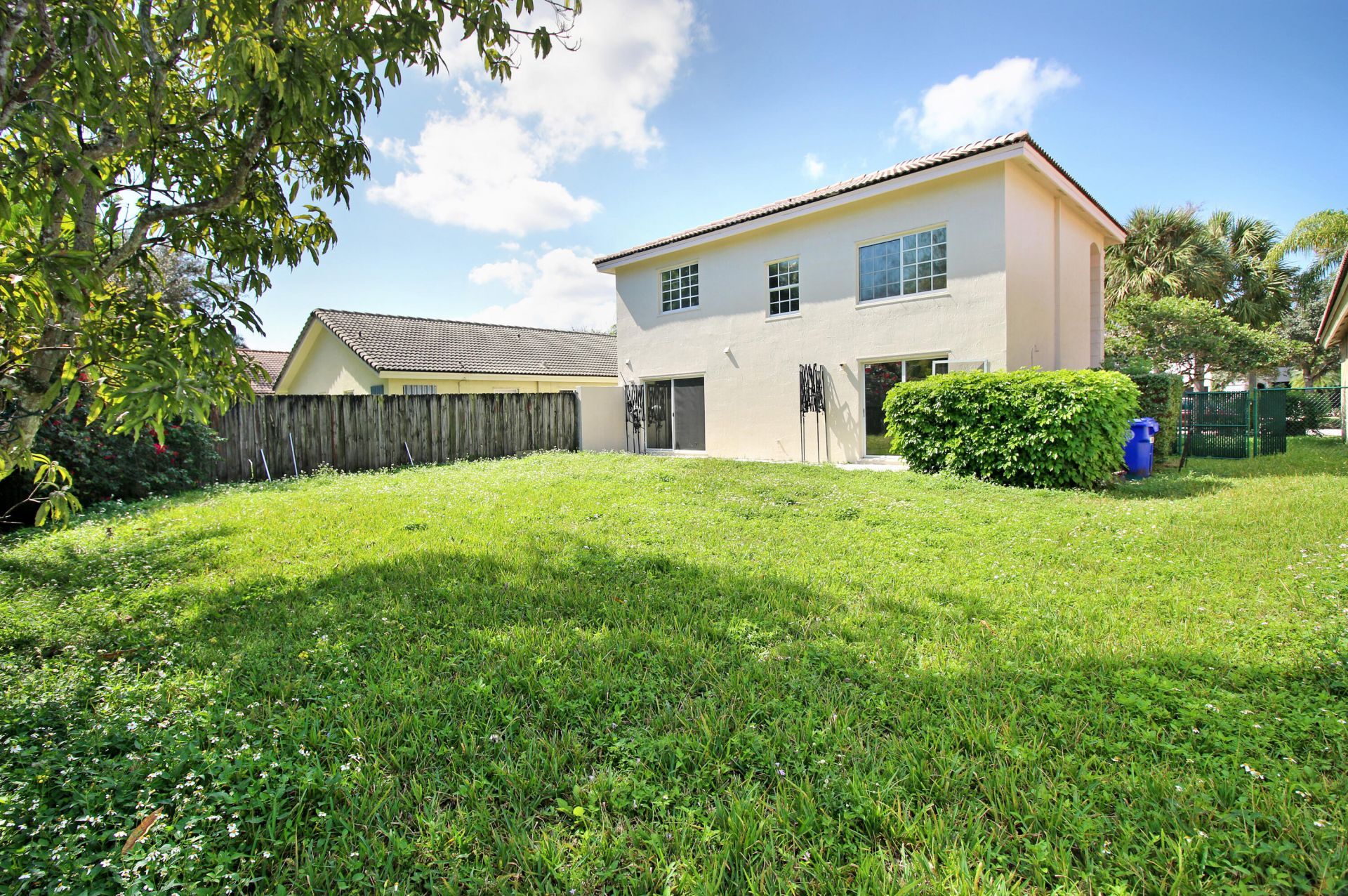 401 SW 203rd Avenue, Pembroke Pines, FL 33029 Photo