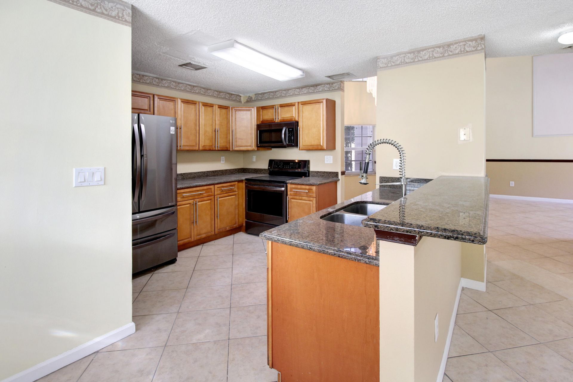 401 SW 203rd Avenue, Pembroke Pines, FL 33029 Photo