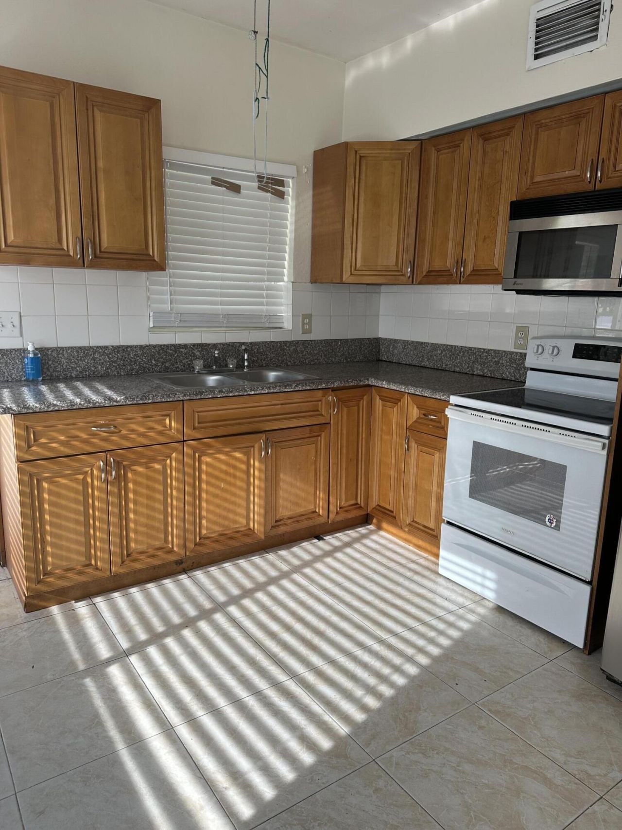 2202 NE 3rd Street, Boynton Beach, FL 33435 Photo