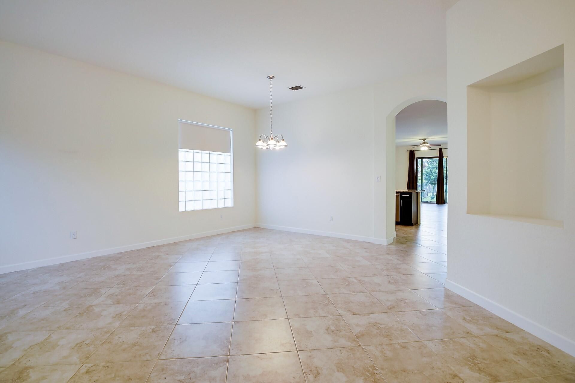 8985 Gulf Run Way, Lake Worth, FL 33467 Photo