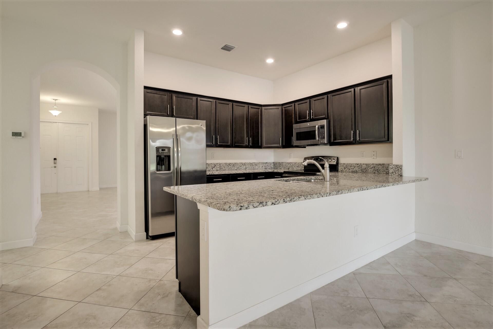 8985 Gulf Run Way, Lake Worth, FL 33467 Photo