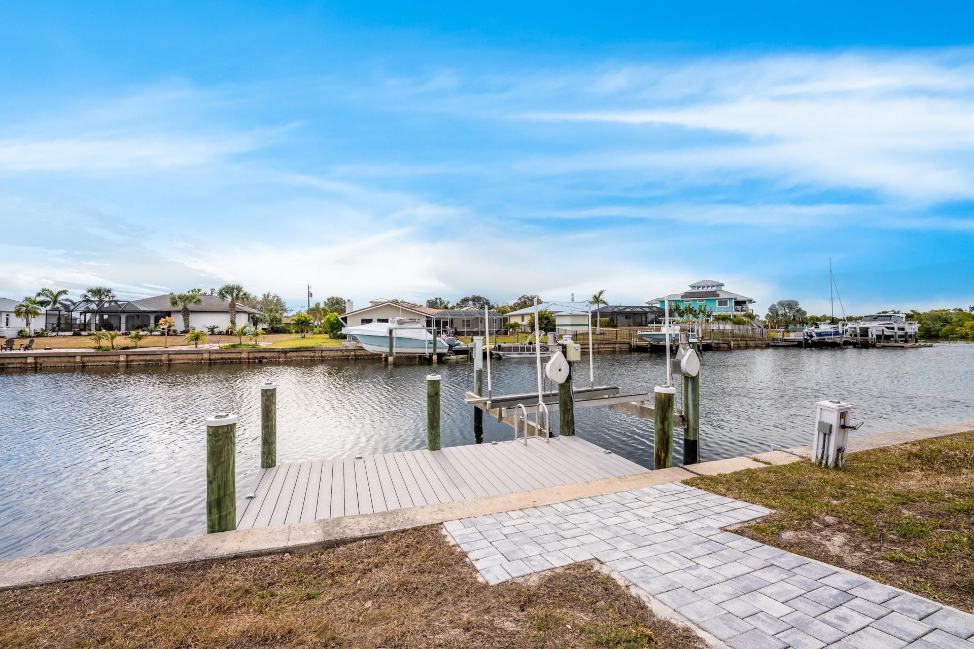 139 Seville Pl Place Sw, Port Charlotte, FL 33952 Photo