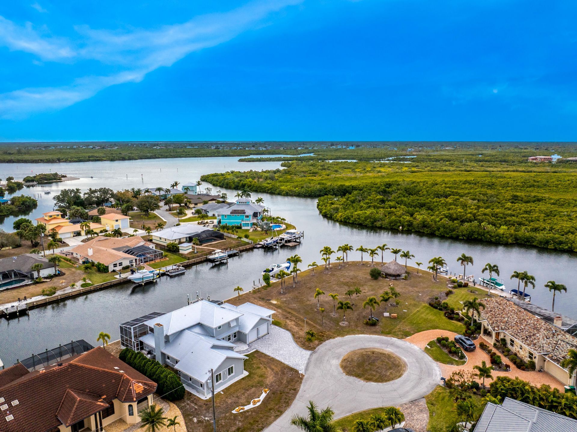 139 Seville Pl Place Sw, Port Charlotte, FL 33952 Photo