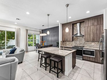 4821 Pointe Midtown Road, Palm Beach Gardens, FL 33418
