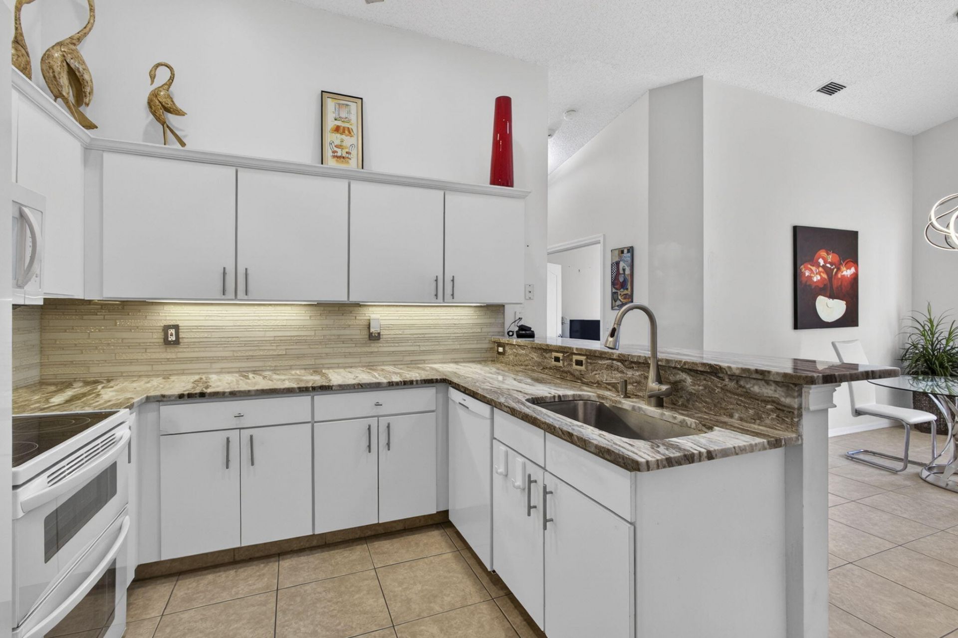 9461 Bridgeport Drive, West Palm Beach, FL 33411 Photo