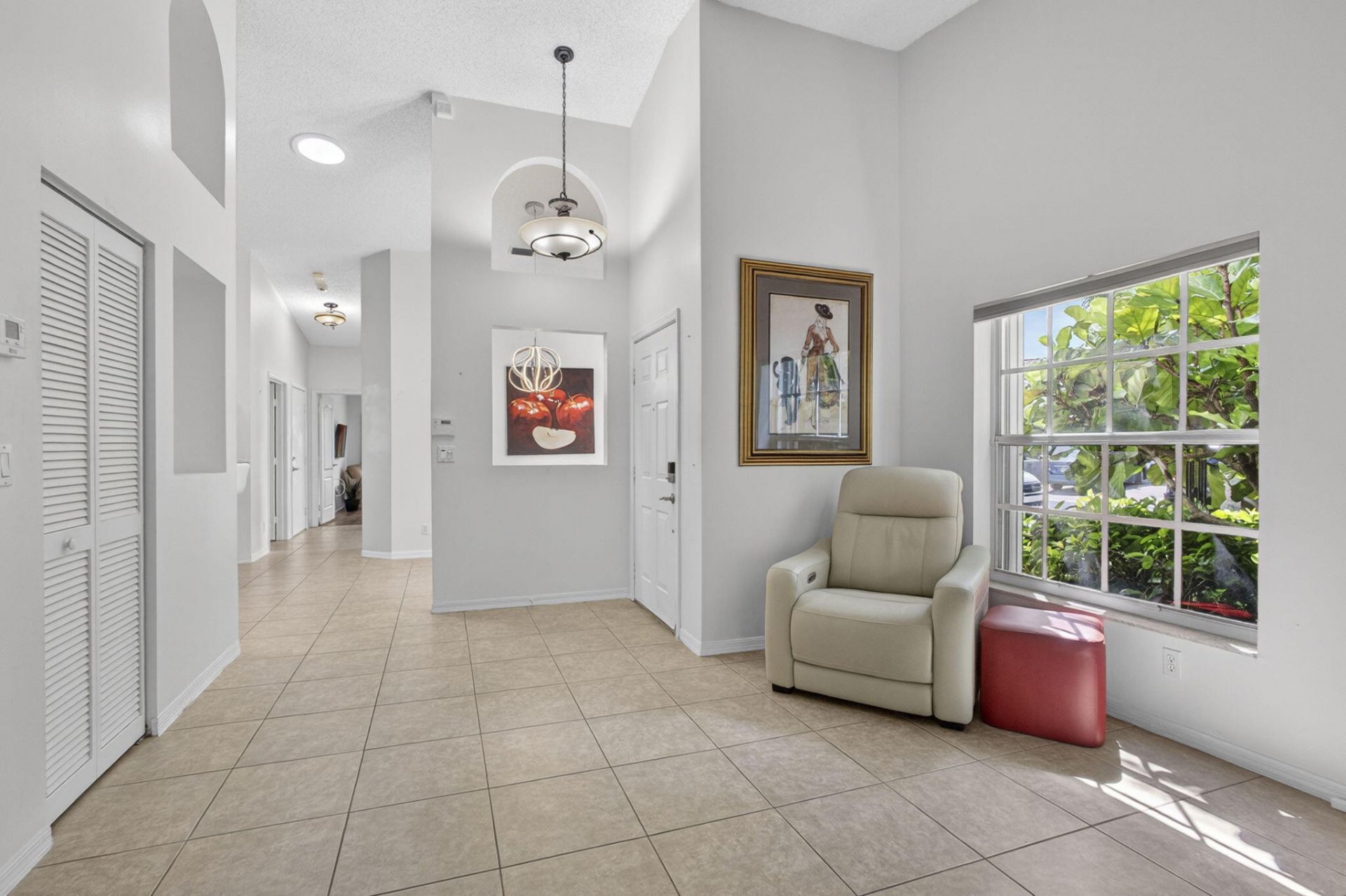 9461 Bridgeport Drive, West Palm Beach, FL 33411 Photo
