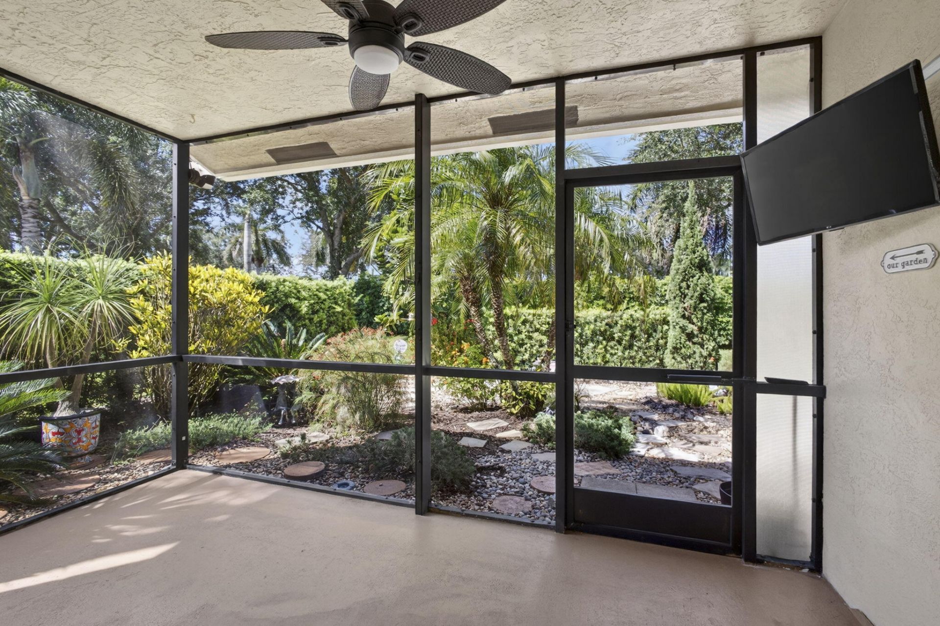 9461 Bridgeport Drive, West Palm Beach, FL 33411 Photo