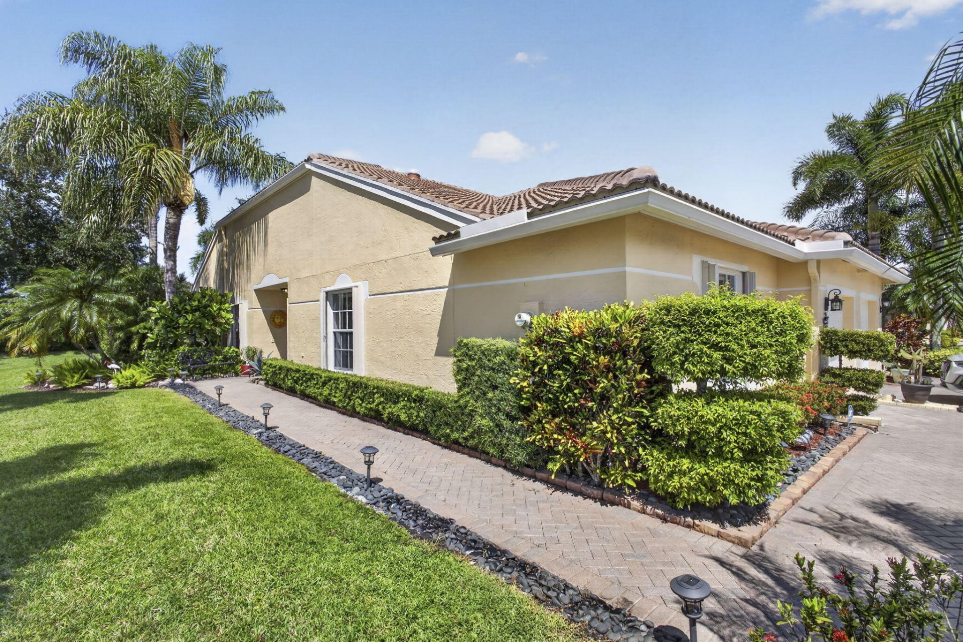 9461 Bridgeport Drive, West Palm Beach, FL 33411 Photo