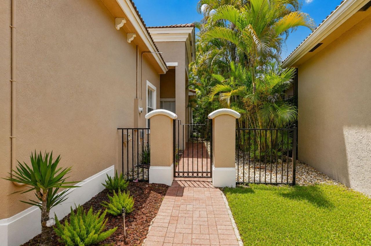 5875 NW 119th Drive, Coral Springs, FL 33076 Photo