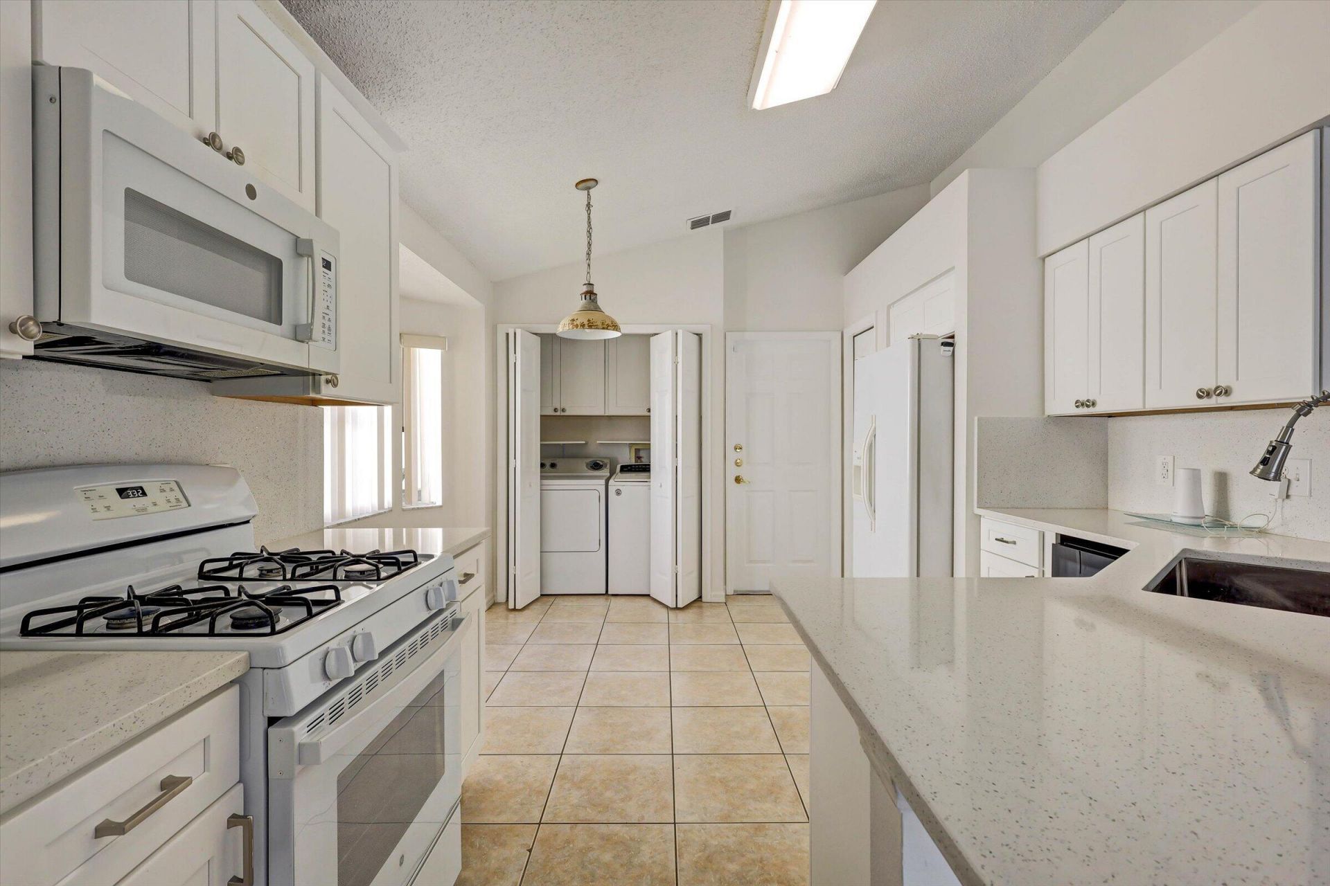 1175 Jaybee Avenue, Davenport, FL 33897 Photo