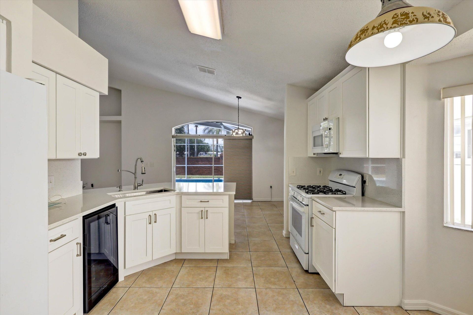 1175 Jaybee Avenue, Davenport, FL 33897 Photo