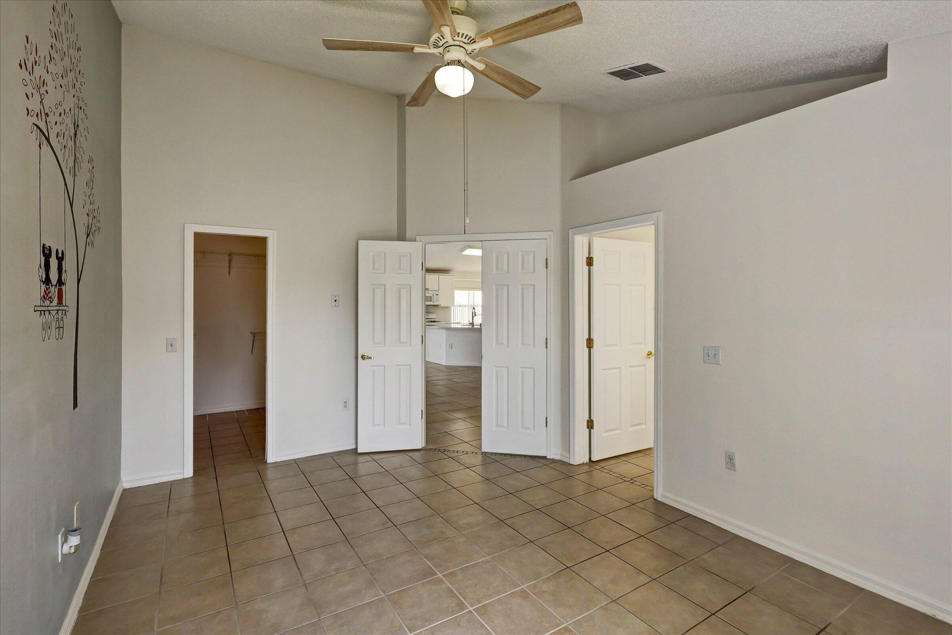 1175 Jaybee Avenue, Davenport, FL 33897 Photo
