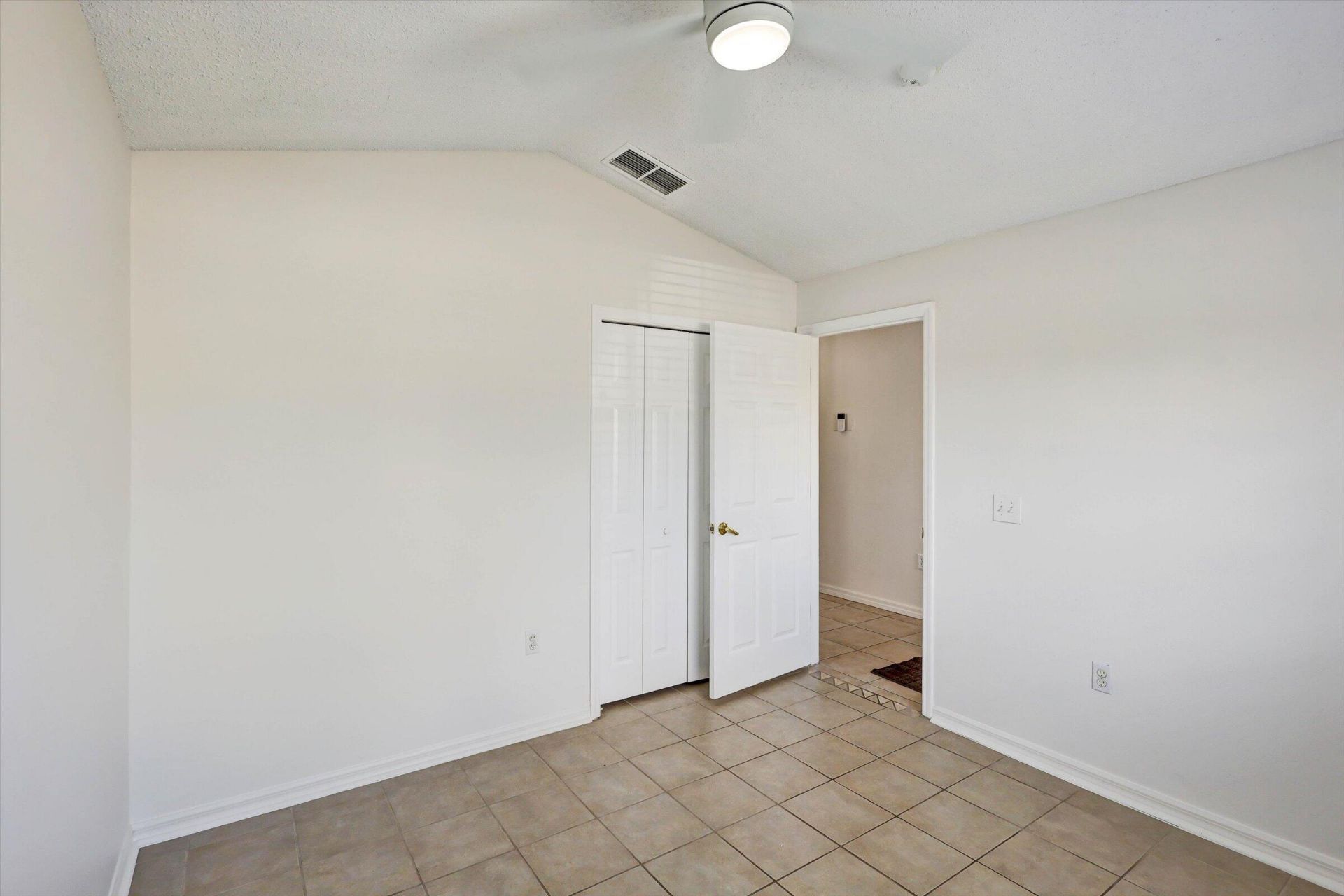 1175 Jaybee Avenue, Davenport, FL 33897 Photo