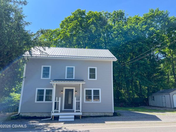 500 W MARKET Street, Beavertown, PA 17813