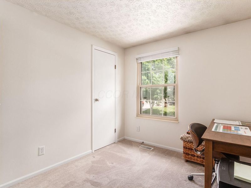 3671 Dinsmore Castle Drive, Columbus, OH 43221 Photo 25