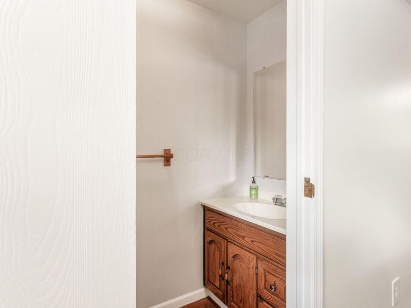 3671 Dinsmore Castle Drive, Columbus, OH 43221 Photo 32