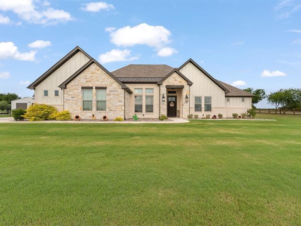 6065 Bella Terra Lane , Godley, TX 76044