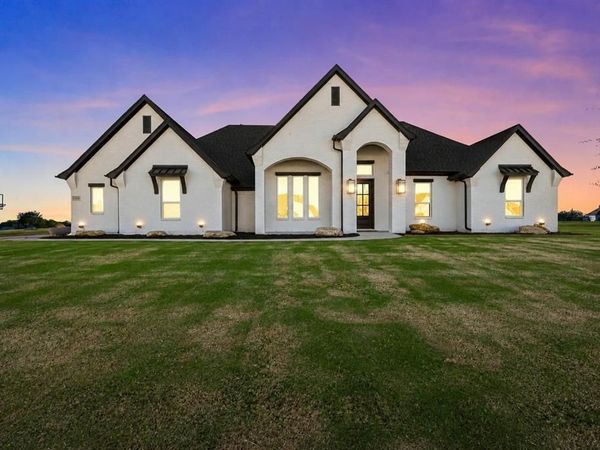 129 Southern Court, Springtown, TX 76082