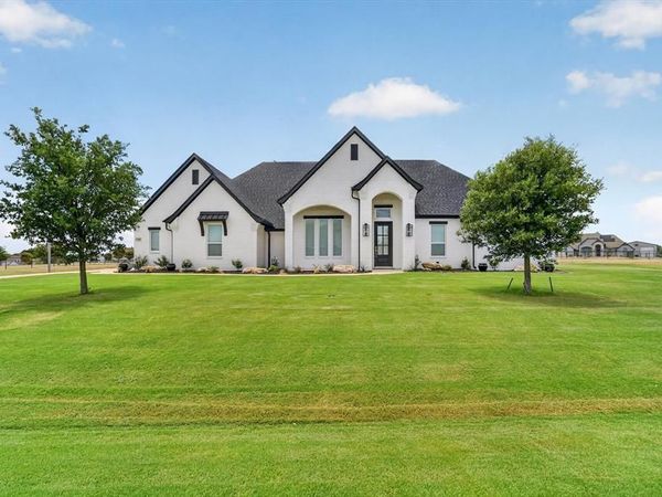 129 Southern Court, Springtown, TX 76082