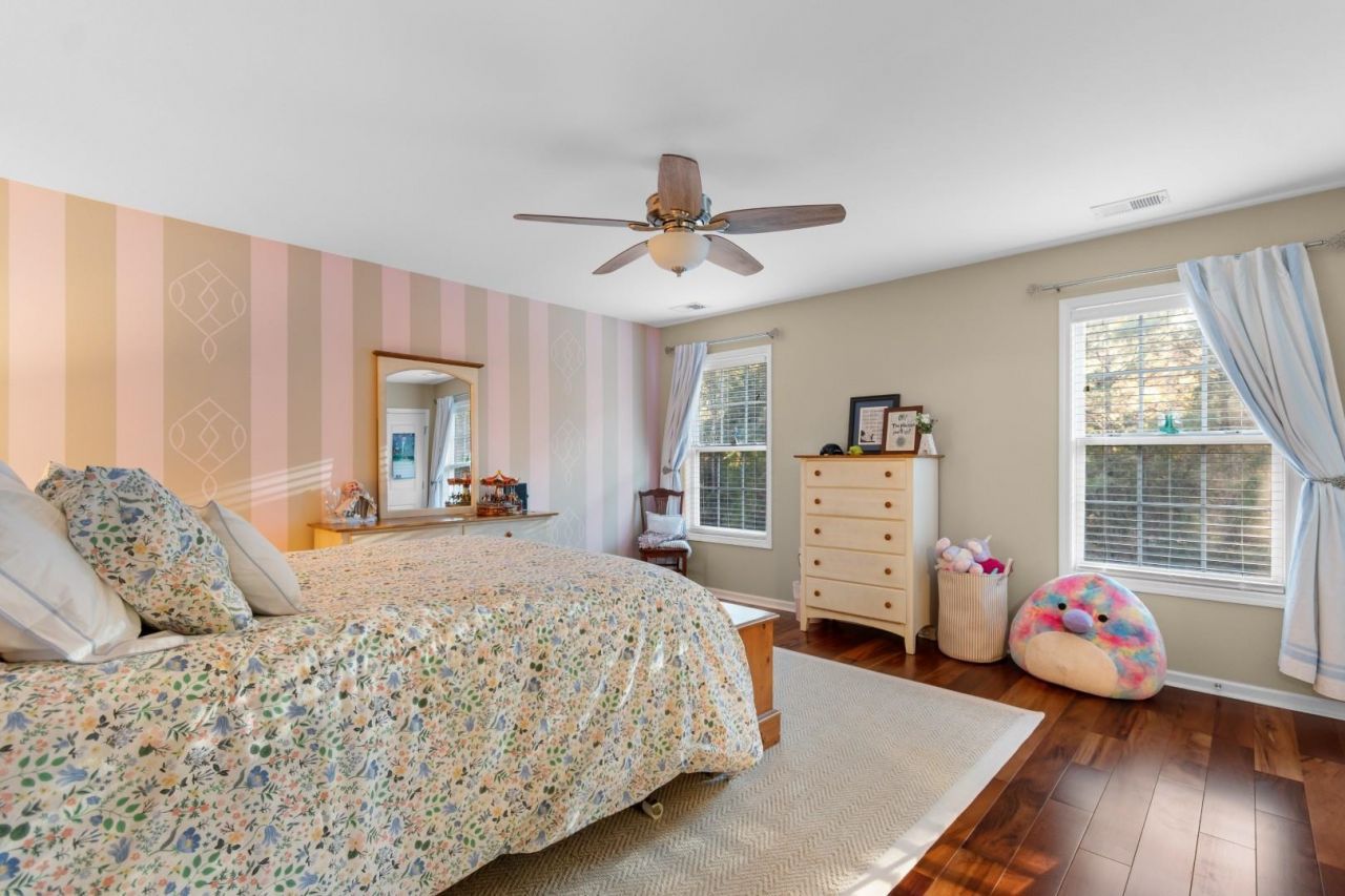 60 Summerlight Dr.  Photo 24