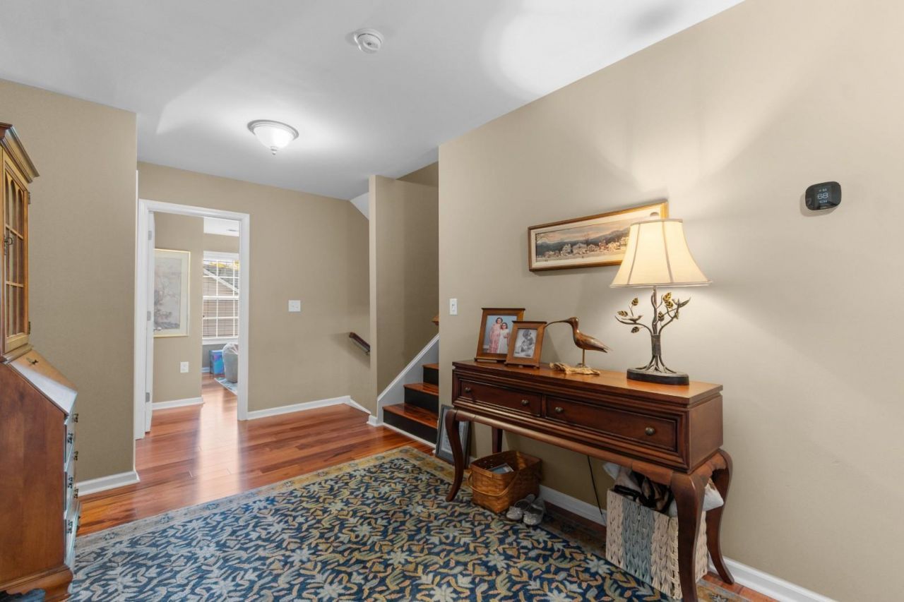 60 Summerlight Dr.  Photo 26