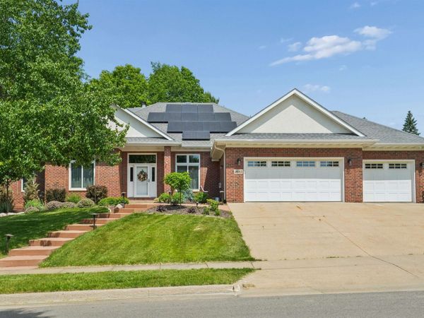 1685 Geraldine Drive, Dubuque, IA 52003