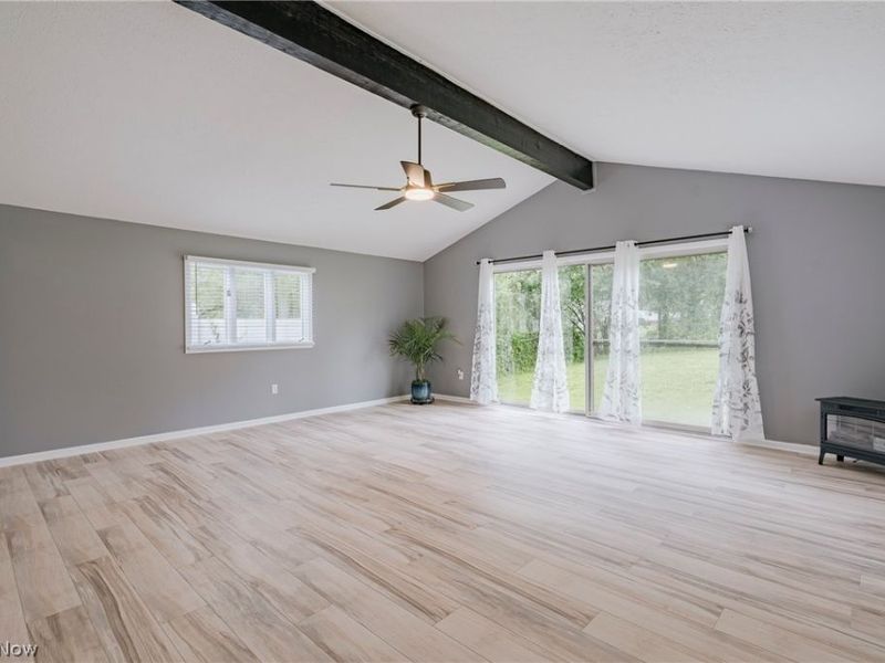 24505 Emery Road , Warrensville Heights, OH 44128 Photo 8