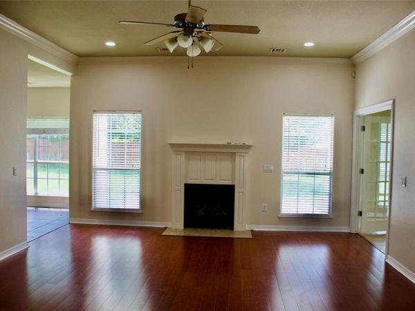 3902 SW Blackberry Street, Bentonville, AR 72713