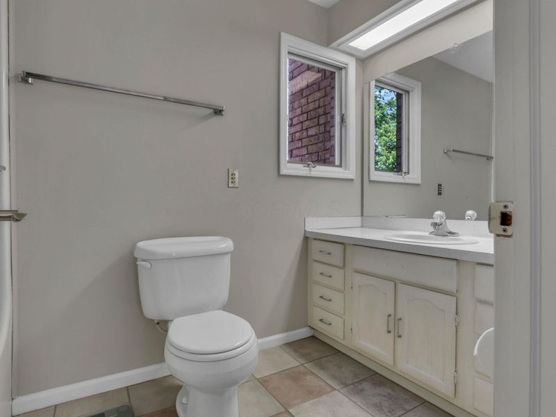 4375 Latin Lane, Upper Arlington, OH 43220 Photo 23