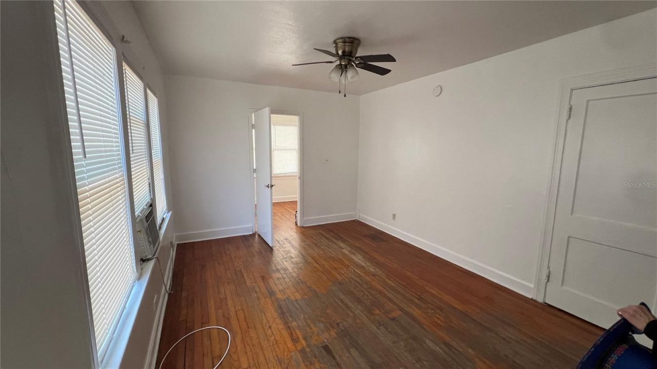 735 Grove Street N, Unit 2, Saint Petersburg, FL 33701 Photo