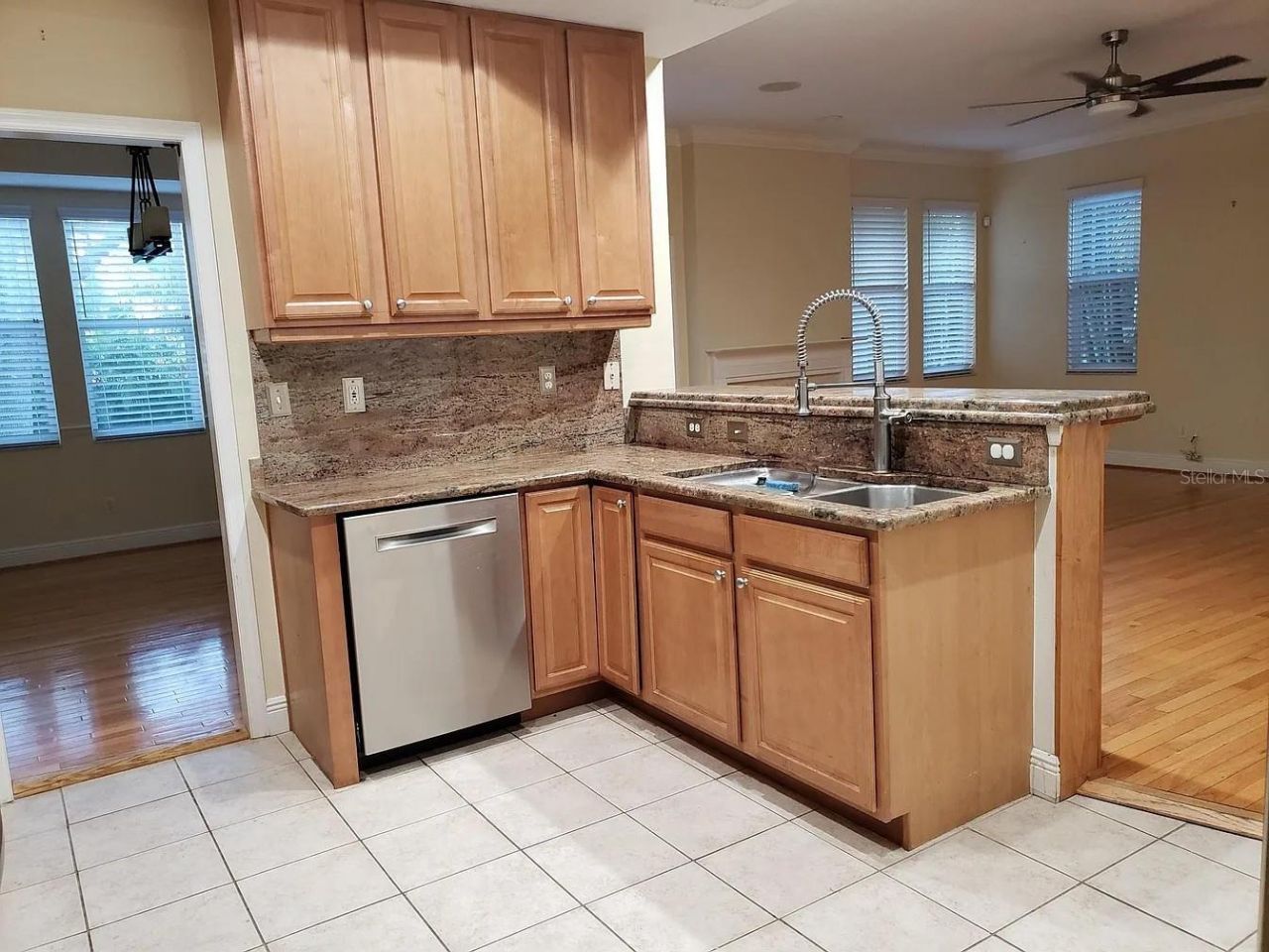 2889 Bayshore Trails Drive , Tampa, FL 33611 Photo