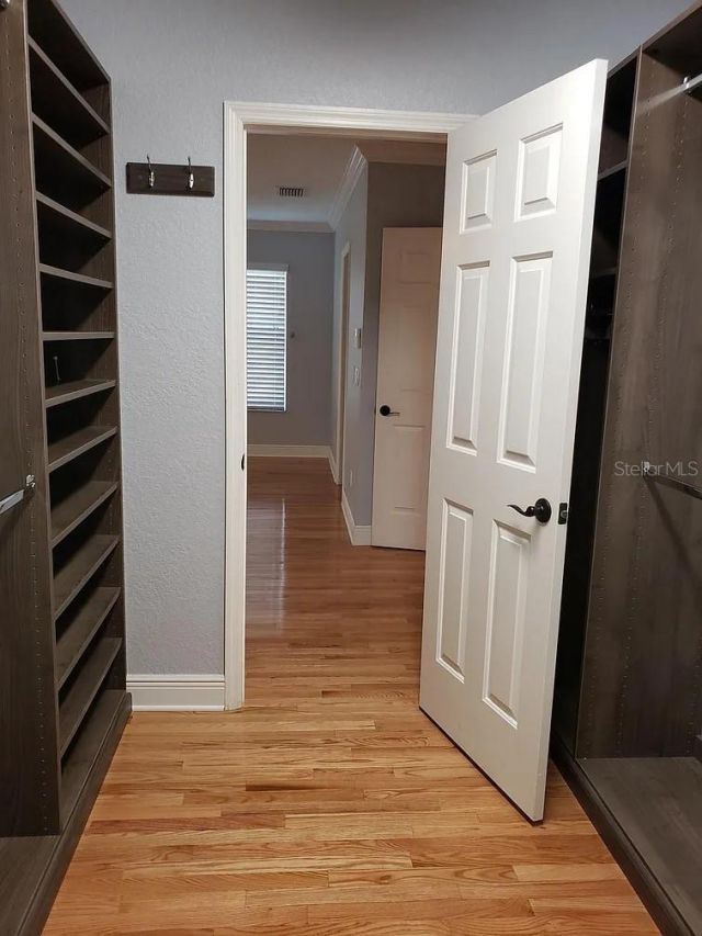 2889 Bayshore Trails Drive , Tampa, FL 33611 Photo