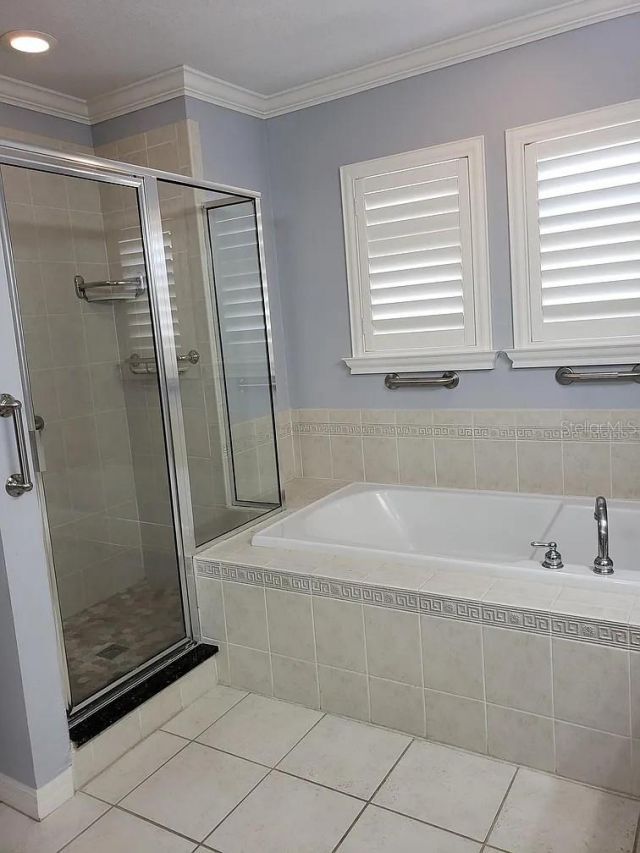 2889 Bayshore Trails Drive , Tampa, FL 33611 Photo
