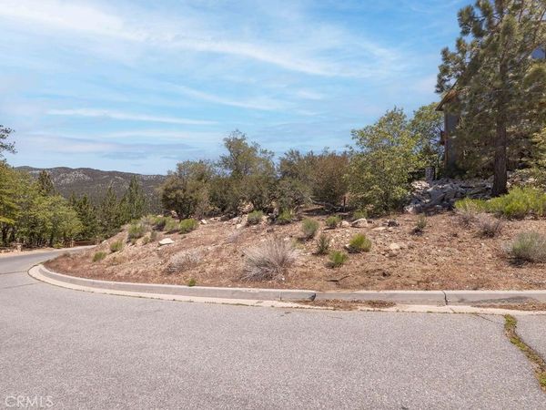 42315 Golden Oak, Big Bear Lake, CA 92315