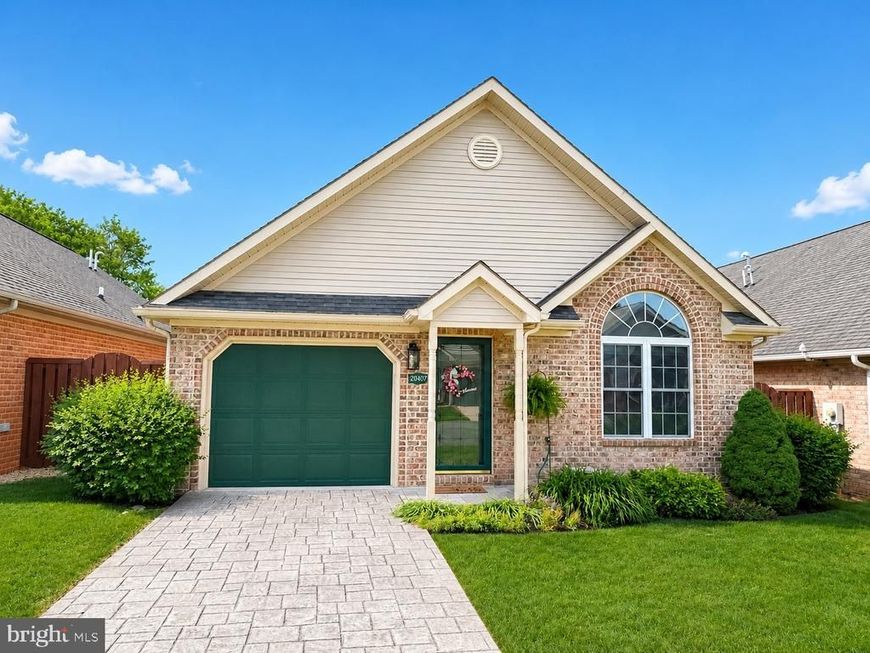 20407 Kings Crest Boulevard, Hagerstown, MD 21742 Main Photo