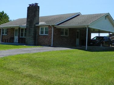 129 APPLE AVENUE , MOUNT JACKSON, VA 22842