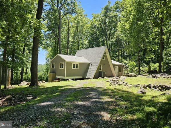 2628 HIGH TOP ROAD, LINDEN, VA 22642